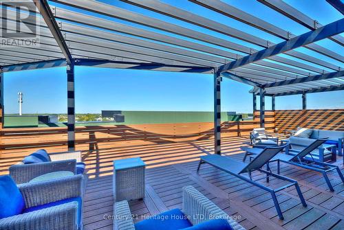 407 - 300B Fourth Avenue, St. Catharines (Ridley), ON - Outdoor With Deck Patio Veranda