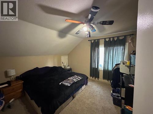 609 Second Street, Nelson, BC - Indoor Photo Showing Bedroom