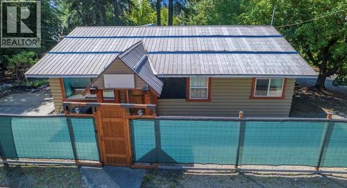 9&11 Kingsley Road, Christina Lake, BC - Outdoor With In Ground Pool