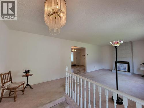 604 11Th Avenue, Keremeos, BC - Indoor Photo Showing Other Room