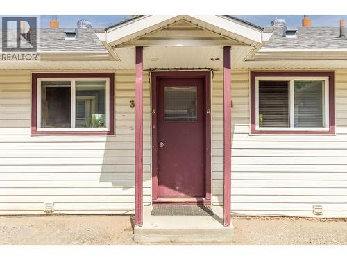 1120 Shuswap Street Se, Salmon Arm, BC - Outdoor With Exterior