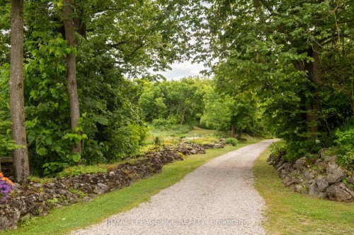 5211 Tenth Line, Erin, ON - Outdoor