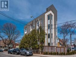 300 - 243 NIAGARA STREET  Toronto, ON M6J 2L7