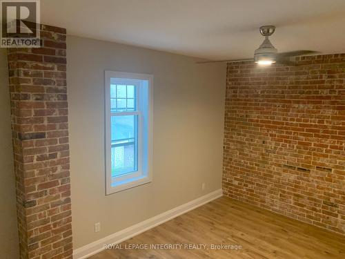 2 - 470 Besserer Street, Ottawa, ON - Indoor Photo Showing Other Room