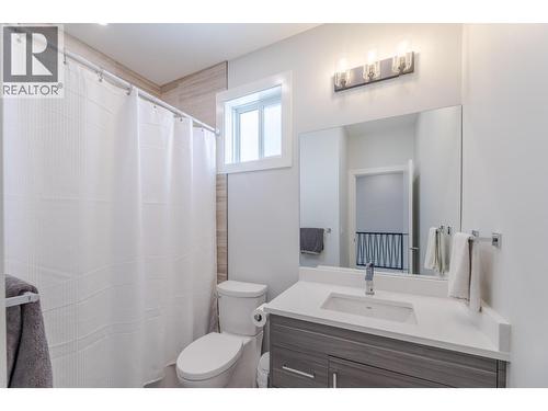 253 Norton Street Unit# 109, Penticton, BC - Indoor Photo Showing Bathroom