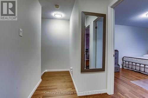 6 - 395 Springbank Avenue N, Woodstock (Woodstock - North), ON - Indoor Photo Showing Other Room