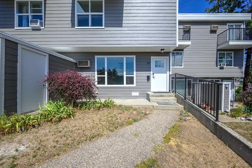 49-3800 40 Avenue, Vernon, BC - Outdoor