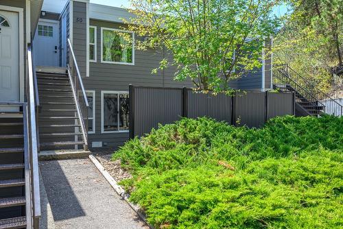 49-3800 40 Avenue, Vernon, BC - Outdoor