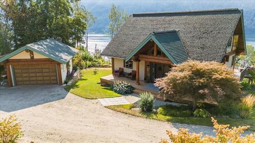 3135 Keniris Road, Nelson, BC - Outdoor