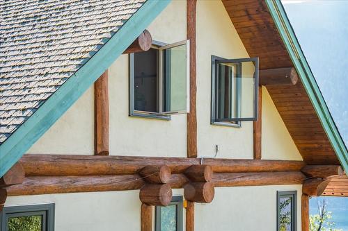 3135 Keniris Road, Nelson, BC - Outdoor With Exterior