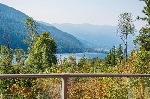 3135 Keniris Road, Nelson, BC - Outdoor With Balcony With View