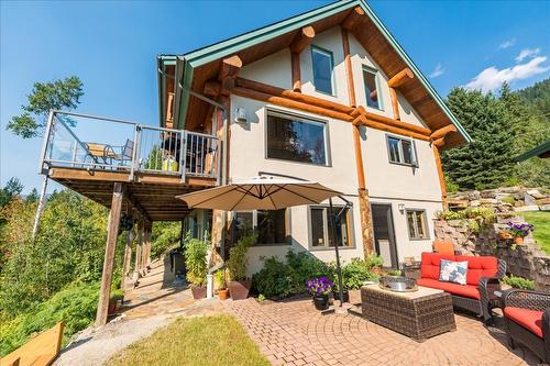 3135 Keniris Road, Nelson, BC - Outdoor With Deck Patio Veranda