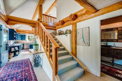 3135 Keniris Road, Nelson, BC - Indoor Photo Showing Other Room