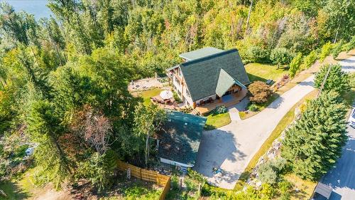3135 Keniris Road, Nelson, BC - Outdoor With View