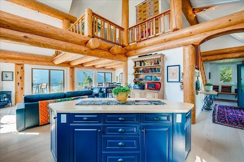 3135 Keniris Road, Nelson, BC - Indoor Photo Showing Other Room