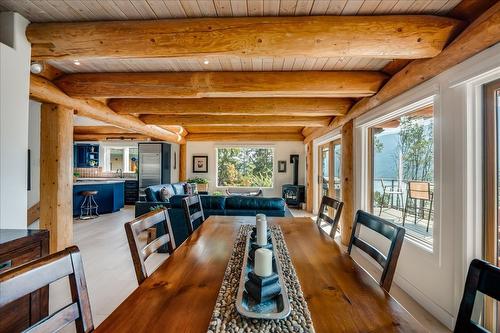3135 Keniris Road, Nelson, BC - Indoor Photo Showing Dining Room