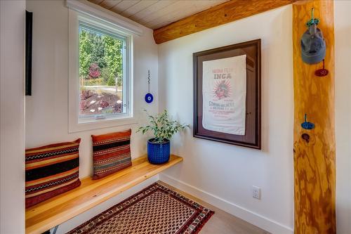 3135 Keniris Road, Nelson, BC - Indoor Photo Showing Other Room