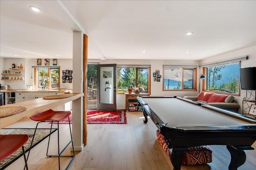 3135 Keniris Road, Nelson, BC - Indoor Photo Showing Other Room