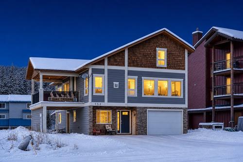 152 Clearview Crescent, Apex Mountain, BC - Outdoor With Facade