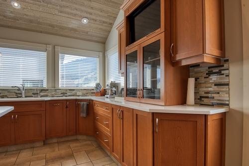 152 Clearview Crescent, Apex Mountain, BC - Indoor Photo Showing Kitchen