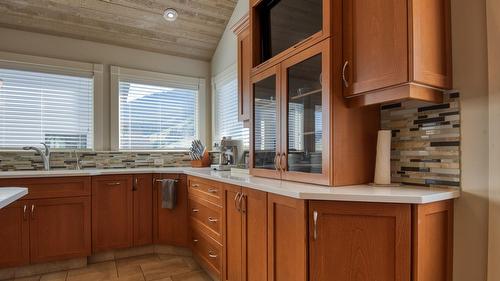 152 Clearview Crescent, Apex Mountain, BC - Indoor Photo Showing Kitchen