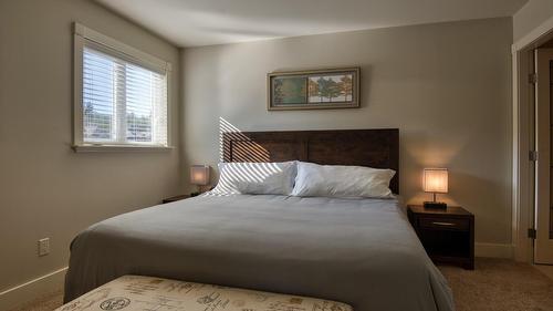 152 Clearview Crescent, Apex Mountain, BC - Indoor Photo Showing Bedroom