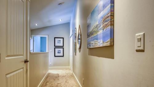152 Clearview Crescent, Apex Mountain, BC - Indoor Photo Showing Other Room
