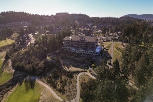 335/337 C-1999 Country Club Way, Langford, BC - Outdoor With View
