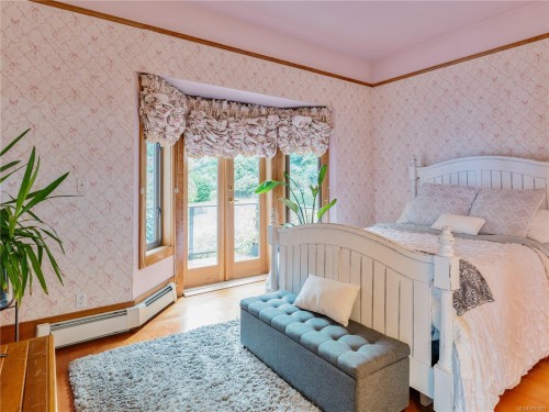 11231 Chemainus Rd, Ladysmith, BC 