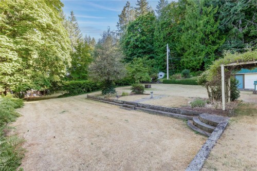 11231 Chemainus Rd, Ladysmith, BC 