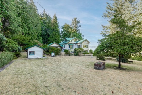 11231 Chemainus Rd, Ladysmith, BC 