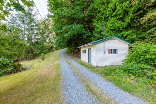 11231 Chemainus Rd, Ladysmith, BC 