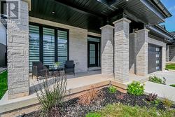 8945 EMILY BOULEVARD  Niagara Falls (Brown), ON L2H 3T1