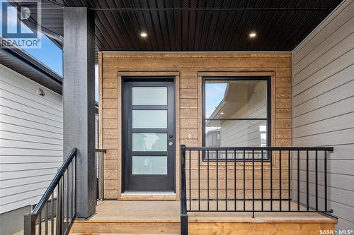 127 Katz Avenue, Saskatoon, SK - Outdoor With Exterior