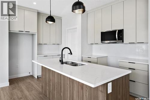 127 Katz Avenue, Saskatoon, SK - Indoor Photo Showing Kitchen With Double Sink