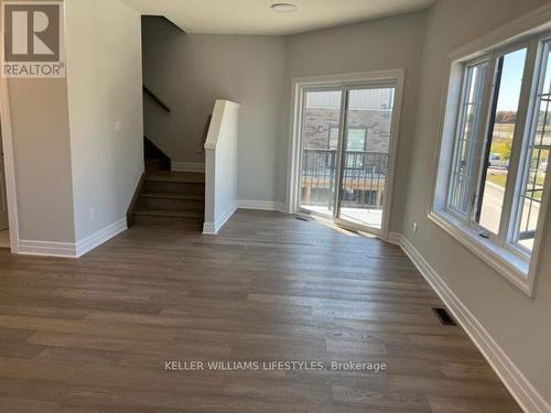 51 - 2610 Kettering Place, London South (South U), ON - Indoor Photo Showing Other Room