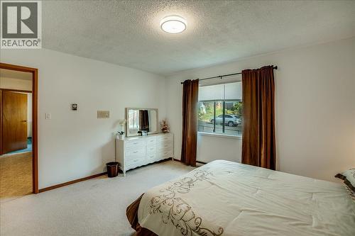 801 Houston Street, Nelson, BC - Indoor Photo Showing Bedroom