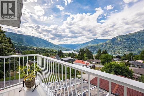 801 Houston Street, Nelson, BC - Outdoor With Balcony With View