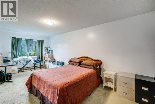 801 Houston Street, Nelson, BC - Indoor Photo Showing Bedroom