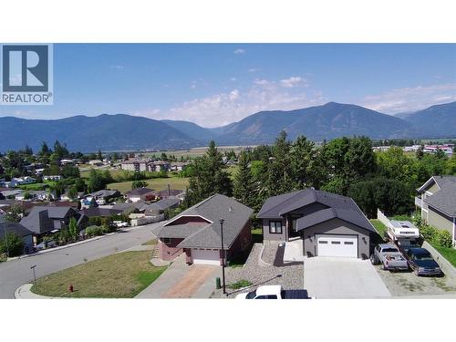 1108 12Th Avenue N, Creston, BC 