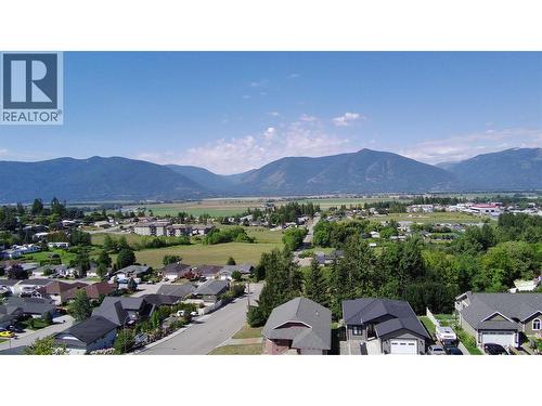 1108 12Th Avenue N, Creston, BC 
