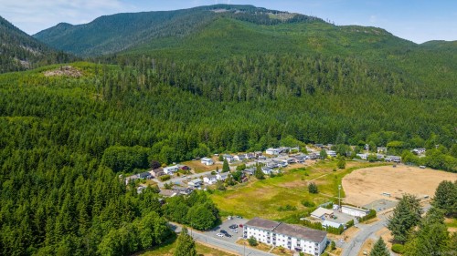 581 Macmillan Dr, Sayward, BC 