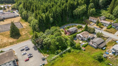 581 Macmillan Dr, Sayward, BC 
