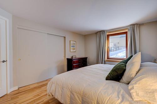 Chambre à coucher principale - 181 Mtée Victor-Nymark, Saint-Sauveur, QC - Indoor Photo Showing Bedroom