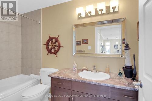 302 - 130 Guelph Private, Ottawa, ON - Indoor Photo Showing Bathroom