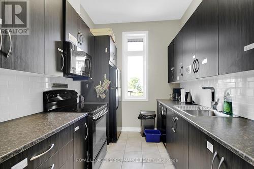 302 - 130 Guelph Private, Ottawa, ON - Indoor Photo Showing Kitchen With Double Sink
