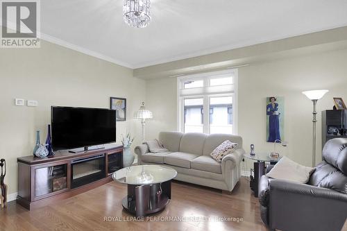 302 - 130 Guelph Private, Ottawa, ON - Indoor Photo Showing Living Room