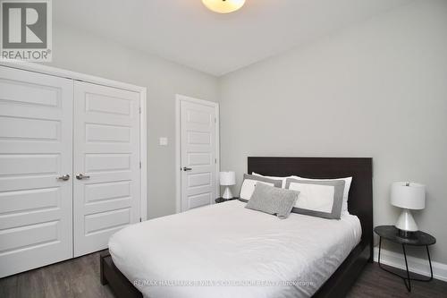 2 - 38 Bruyere Street, Ottawa, ON - Indoor Photo Showing Bedroom