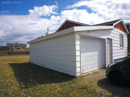 Garage - 940 Av. Cartier, Sept-Îles, QC - Outdoor With Exterior