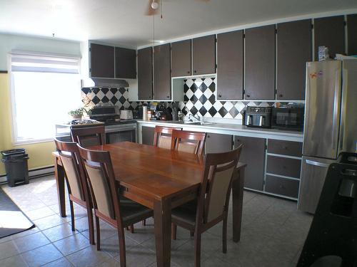 Kitchen - 940 Av. Cartier, Sept-Îles, QC - Indoor